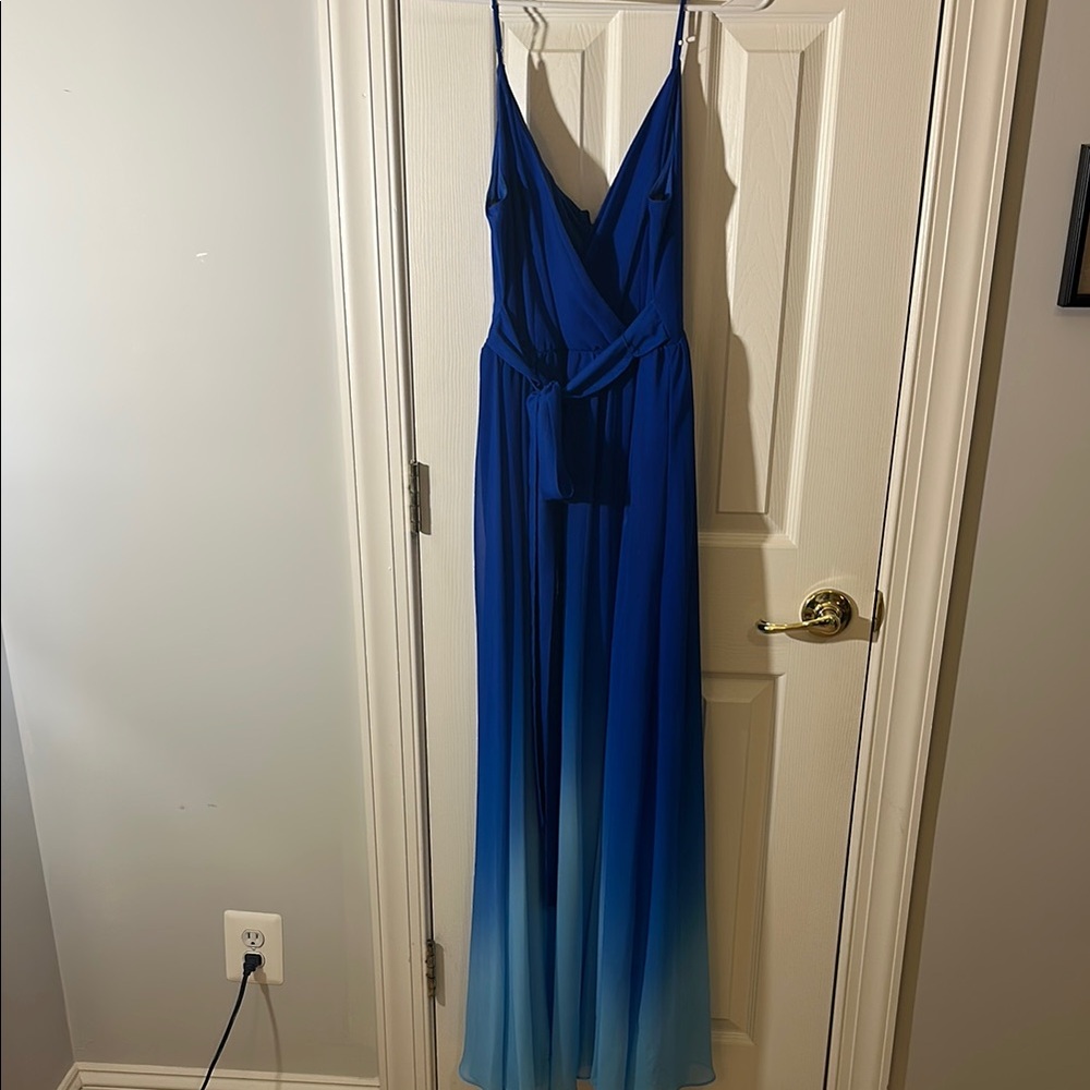 Elegant Blue Ombre Maxi Dress